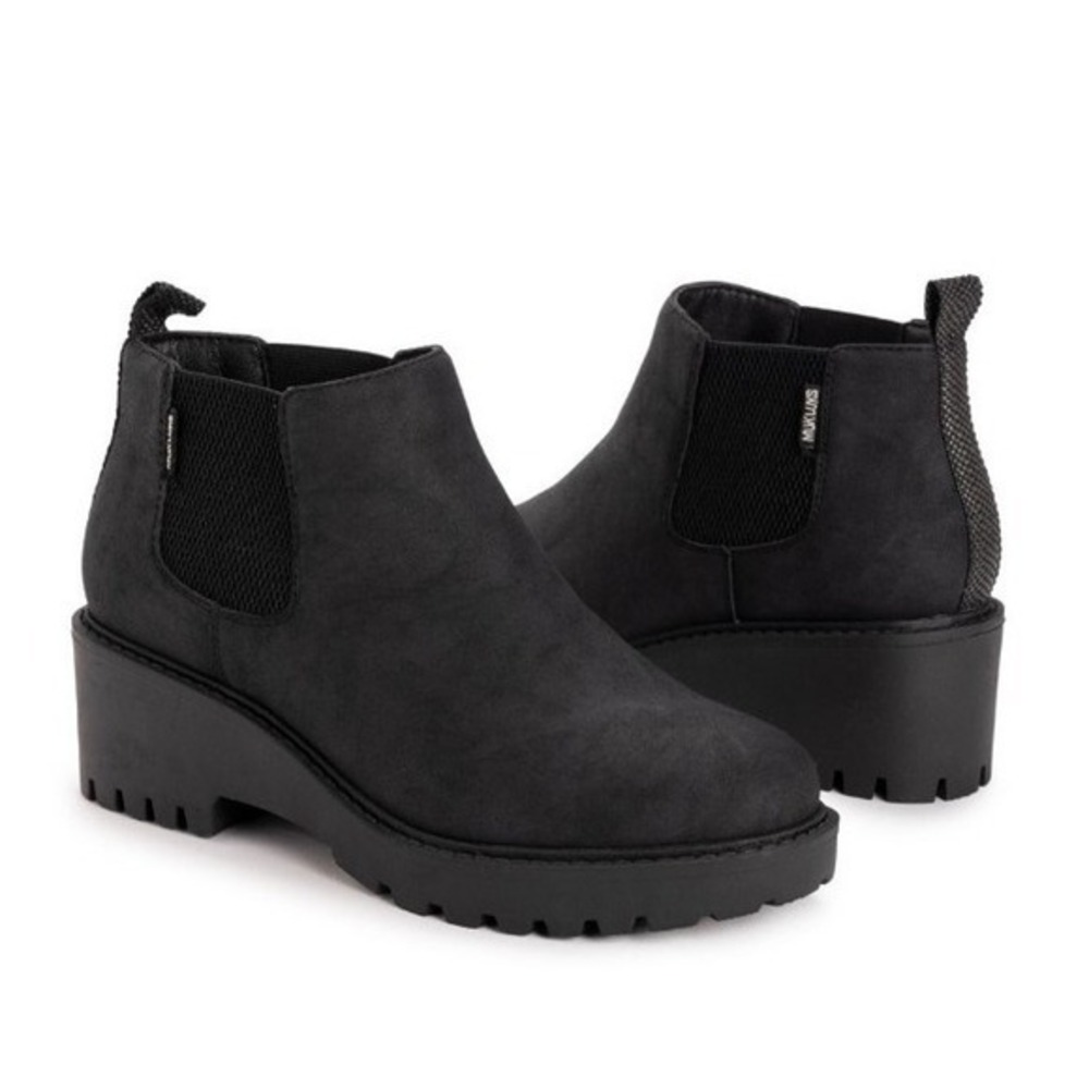 MUK LUKS Women's Finley Francis Black Chelsea Wedge Boots Size 7.5 BNIB